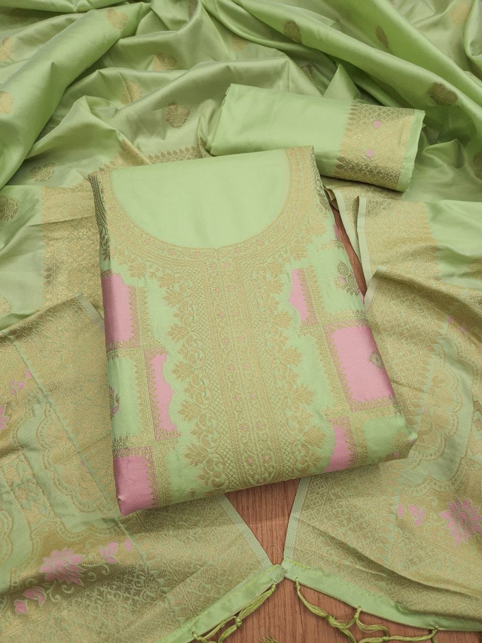 Pistachio Green Paithani Style Zari Woven Unstitched Suit Material