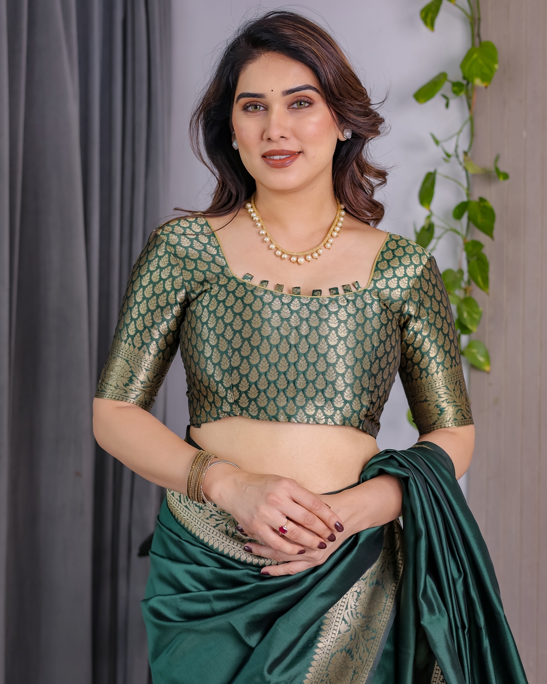 Green Banarasi Soft Silk Saree with Golden Jacquard Border