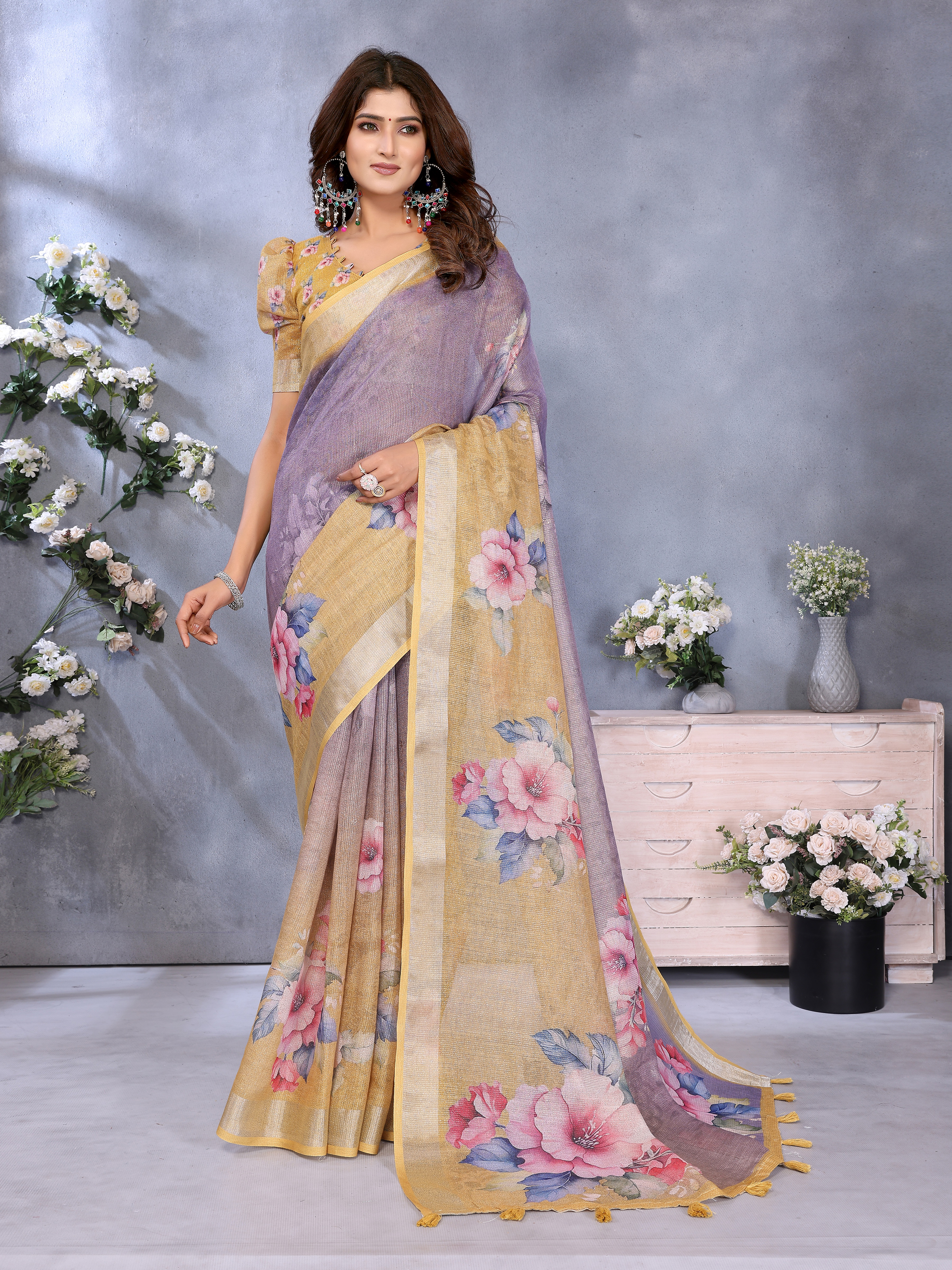 What Makes Pastel Sarees Wash Out Under Wedding Hall Lights—and How to Prevent It